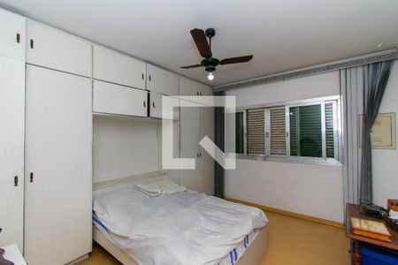 Quarto 1 de casa para alugar com 3 quartos, 200m² em Jardim Vila Formosa, São Paulo