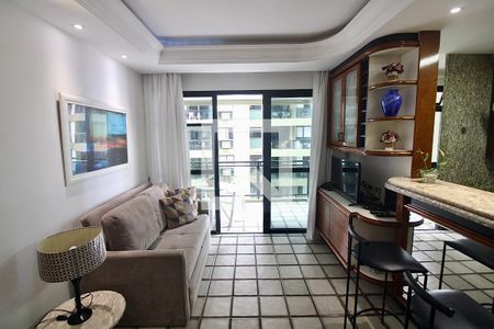 Sala de apartamento para alugar com 1 quarto, 60m² em Barra da Tijuca, Rio de Janeiro