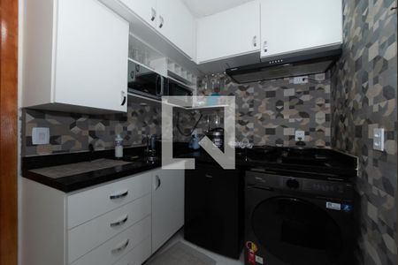 Cozinha de kitnet/studio para alugar com 1 quarto, 20m² em Jardim Oriental, São Paulo