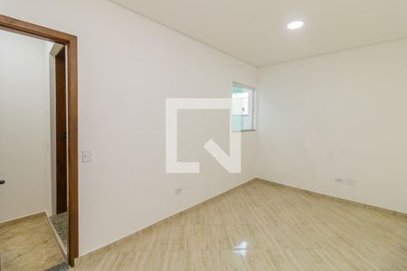 Quarto 1 de apartamento para alugar com 2 quartos, 55m² em Jardim Veronica, São Paulo