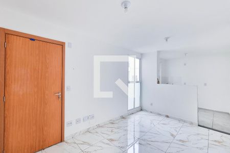 Apartamento para alugar com 39m², 2 quartos e 1 vagaSala