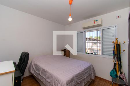 Quarto 1 de casa para alugar com 2 quartos, 100m² em Planalto Paulista, São Paulo