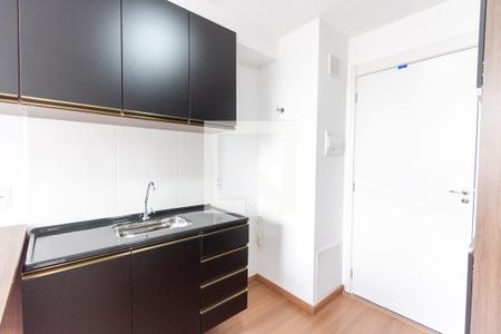 Sala/Cozinha de apartamento para alugar com 1 quarto, 25m² em Água Branca, São Paulo