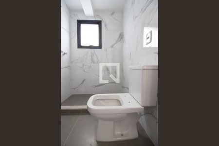 Banheiro de kitnet/studio à venda com 1 quarto, 31m² em Petrópolis, Porto Alegre