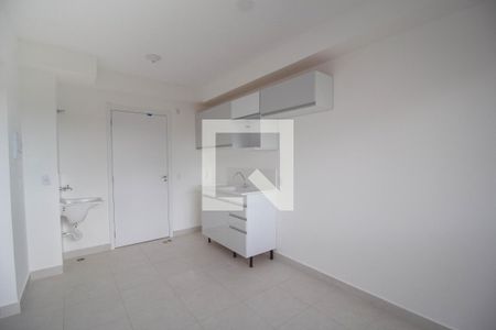 Sala/Cozinha de apartamento para alugar com 2 quartos, 33m² em Piqueri, São Paulo