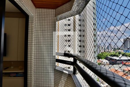 Sacada de apartamento à venda com 3 quartos, 82m² em Vila Bertioga, São Paulo
