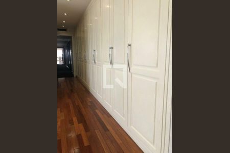 Apartamento à venda com 4 quartos, 345m² em Vila Cordeiro, São Paulo