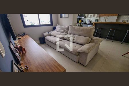 Sala de apartamento para alugar com 2 quartos, 78m² em Continental, Osasco