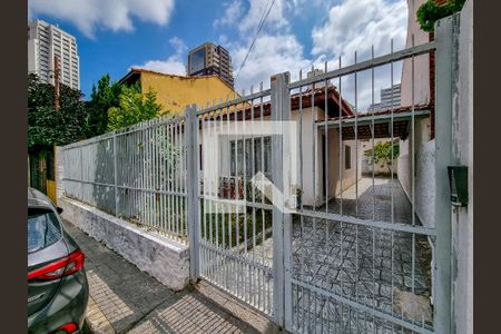 Fachada de casa à venda com 3 quartos, 240m² em Vila Sao Francisco (zona Sul), São Paulo