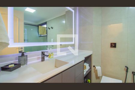 Banheiro da Suíte de apartamento à venda com 3 quartos, 144m² em Chácara Urbana, Jundiaí