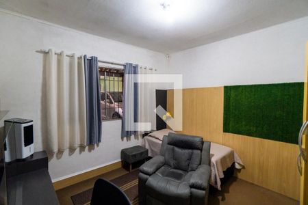 Quarto 2 de casa à venda com 3 quartos, 128m² em Vila Fachini, São Paulo