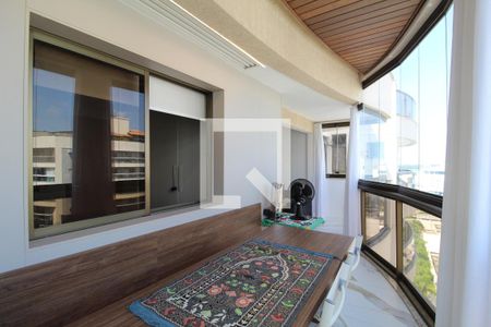 Varanda de apartamento à venda com 3 quartos, 150m² em Jacarepaguá, Rio de Janeiro