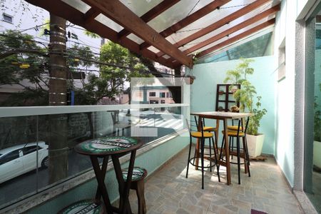 Sacada de casa para alugar com 2 quartos, 103m² em Vila Valparaiso, Santo André