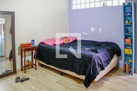 Quarto 1 suíte de casa de condomínio para alugar com 5 quartos, 300m² em Barra da Tijuca, Rio de Janeiro