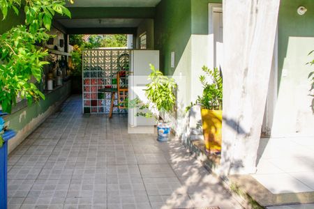 Garagem de casa de condomínio à venda com 5 quartos, 300m² em Barra da Tijuca, Rio de Janeiro