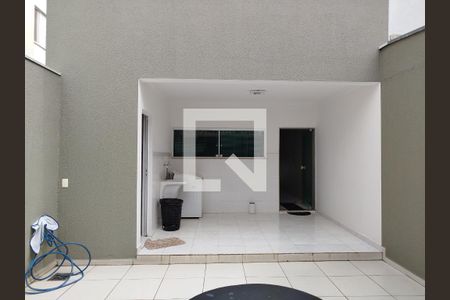 Casa à venda com 360m², 4 quartos e 4 vagas Casa à venda com 360m², 4 quartos e 4 vagasÁrea de Serviço