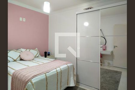 Casa à venda com 360m², 4 quartos e 4 vagas Casa à venda com 360m², 4 quartos e 4 vagasSuíte 2