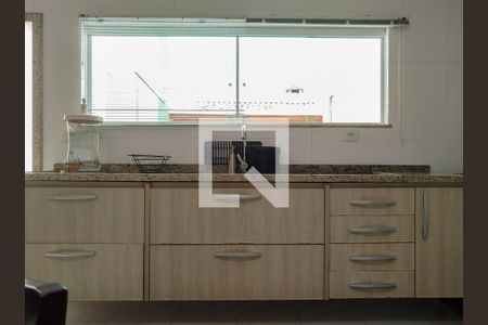 Casa à venda com 360m², 4 quartos e 4 vagas Casa à venda com 360m², 4 quartos e 4 vagasCozinha