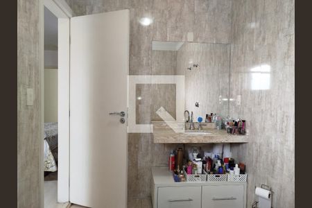 Casa à venda com 360m², 4 quartos e 4 vagas Casa à venda com 360m², 4 quartos e 4 vagasBanheiro da Suíte 1