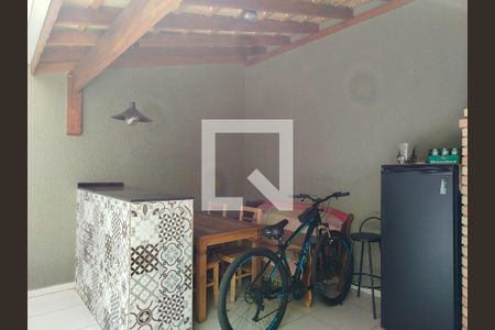 Casa à venda com 360m², 4 quartos e 4 vagas Casa à venda com 360m², 4 quartos e 4 vagasÁrea Gourmet