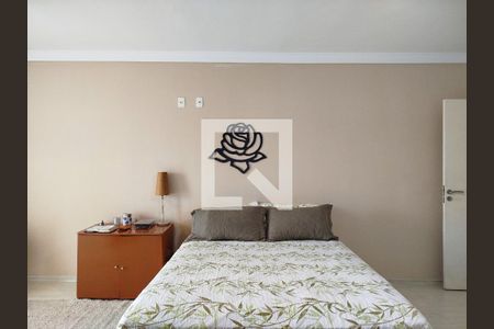 Casa à venda com 360m², 4 quartos e 4 vagas Casa à venda com 360m², 4 quartos e 4 vagasSuíte 1