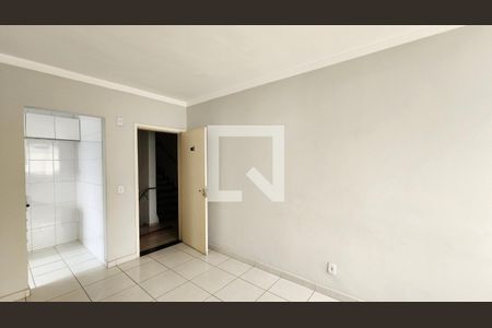 Sala de apartamento para alugar com 2 quartos, 64m² em Recanto Quarto Centenário, Jundiaí