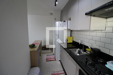 Sala / Cozinha / Área de Serviço de apartamento para alugar com 2 quartos, 50m² em Parque Novo Mundo, São Paulo