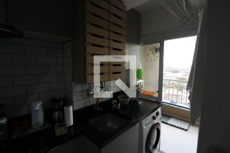 Sala / Cozinha / Área de Serviço de apartamento para alugar com 2 quartos, 50m² em Parque Novo Mundo, São Paulo