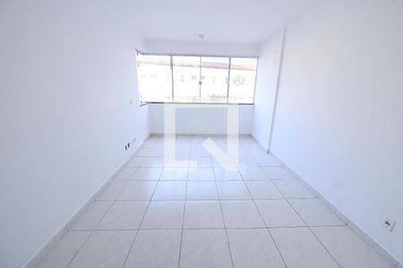Sala de apartamento para alugar com 3 quartos, 74m² em Jardim Santo Antônio, Aparecida de Goiânia