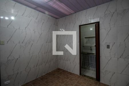 Sala de casa para alugar com 2 quartos, 60m² em Vila Santa Clara, São Paulo