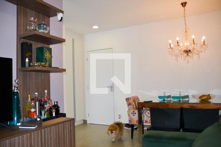 Sala de apartamento à venda com 2 quartos, 67m² em Olímpico, São Caetano do Sul