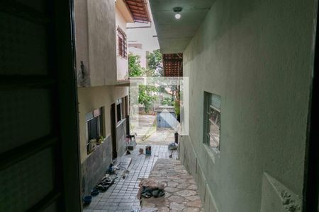 Vista Sala de casa à venda com 3 quartos, 360m² em Planalto, Belo Horizonte