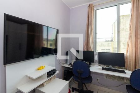 Quarto 1 de apartamento à venda com 2 quartos, 45m² em Parada de Lucas, Rio de Janeiro