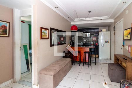 Sala de apartamento à venda com 2 quartos, 45m² em Parada de Lucas, Rio de Janeiro