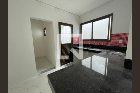 Cozinha de casa à venda com 3 quartos, 165m² em Trevo, Belo Horizonte