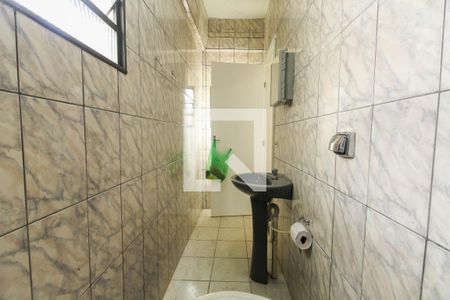 Banheiro de casa para alugar com 3 quartos, 150m² em Chácara Califórnia, São Paulo