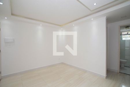 Sala de apartamento para alugar com 2 quartos, 42m² em Vila Alzira, Guarulhos