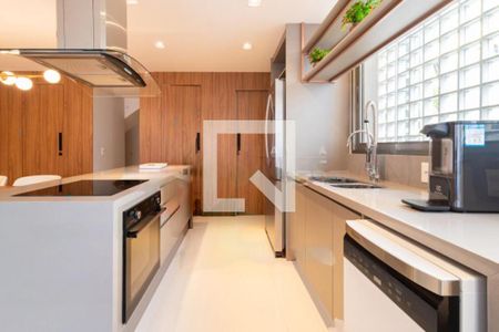 Apartamento à venda com 2 quartos, 250m² em Itaim Bibi, São Paulo