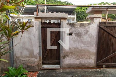 Vista de casa à venda com 3 quartos, 360m² em Fonseca, Niterói