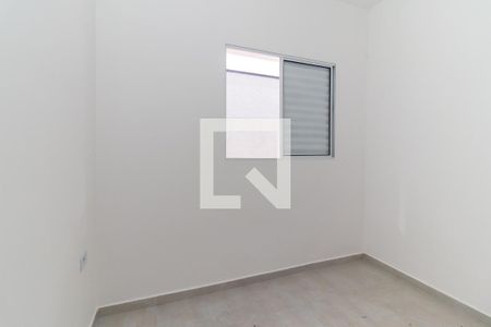 Quarto 1 de apartamento para alugar com 2 quartos, 36m² em Itaquera, São Paulo