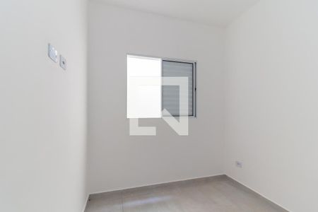 Quarto 2 de apartamento para alugar com 2 quartos, 36m² em Itaquera, São Paulo