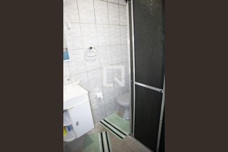 Banheiro (Casa 1) de casa à venda com 2 quartos, 62m² em Vila Nivi, São Paulo