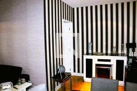 Sala de apartamento à venda com 2 quartos, 114m² em Água Branca, São Paulo