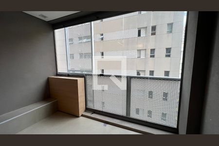 Varanda de kitnet/studio à venda com 1 quarto, 41m² em Pinheiros, São Paulo