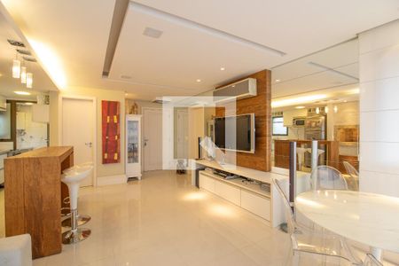 Sala  de apartamento para alugar com 2 quartos, 84m² em Auxiliadora, Porto Alegre