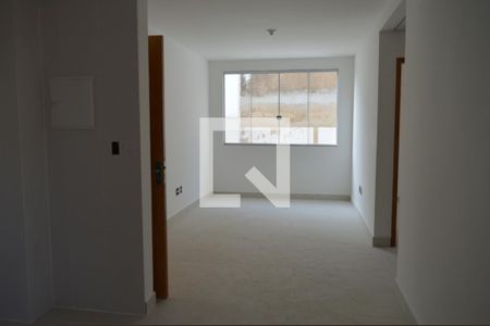 Sala de apartamento à venda com 2 quartos, 60m² em Alvorada, Contagem