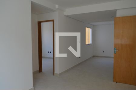 Sala de apartamento à venda com 2 quartos, 60m² em Alvorada, Contagem