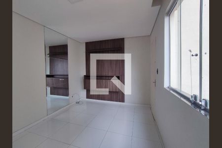 Sala de apartamento à venda com 2 quartos, 55m² em Bernardo Monteiro, Mogi das Cruzes