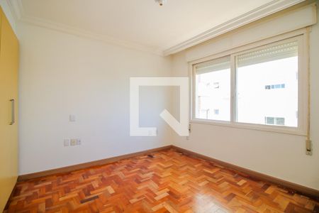 Quarto 1 de apartamento para alugar com 2 quartos, 130m² em Santo Antônio, Porto Alegre