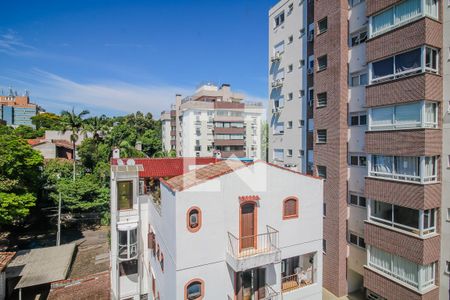 Vista de apartamento para alugar com 2 quartos, 130m² em Santo Antônio, Porto Alegre